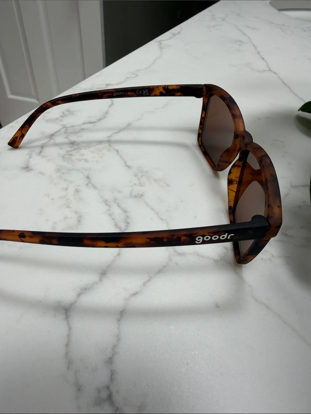 Goodr Smaller is Baller sunglasses - Picture 6 of 10